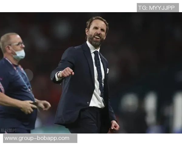 弗里德尔回忆舍伍德信任凯恩的决策以及其迅速超越阿德巴约的过程